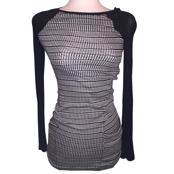 BCBG Y2K Bodycon Mini Dress or Long Top | Black White Check Stretch Fit - Picture 2 of 4